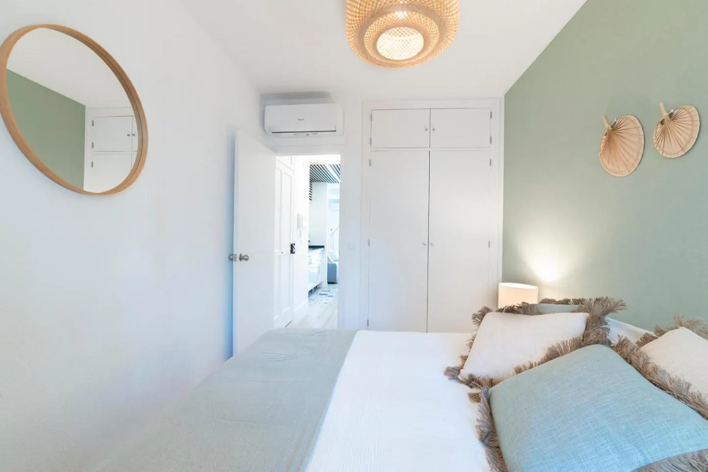 Alohamundi Castilla V-Vi Seville Apartment